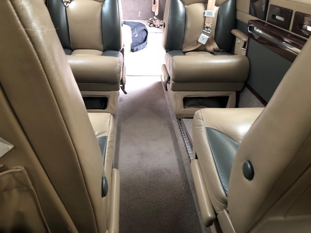 cabin Beechcraft King Air 300